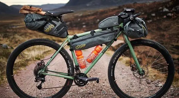 Bikepacking - cos'è, pro e contro delle borse da bikepacking