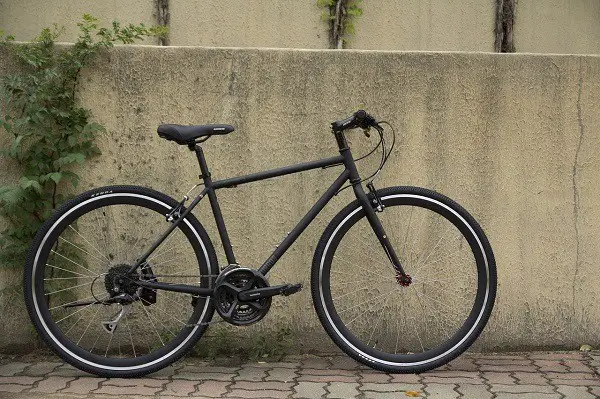 Bicicletta ibrida