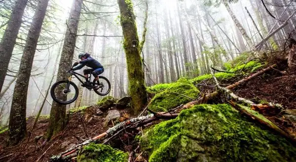 Come saltare in bicicletta: tecniche di salto, istruzioni