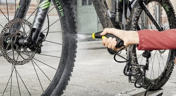 Come lavare correttamente la bicicletta - consigli