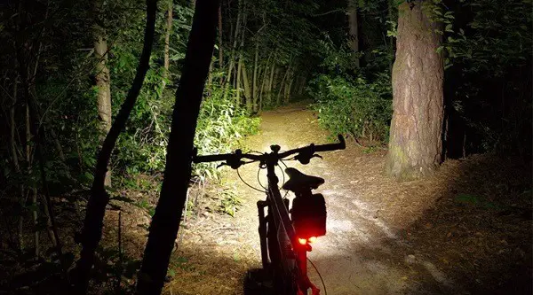 Luce anteriore per biciclette