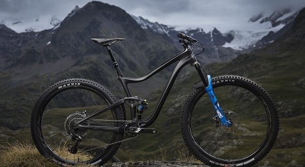 Trail bike: cos'è, caratteristiche e differenze