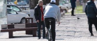 Si può andare in bicicletta sui marciapiedi: caratteristiche e divieti