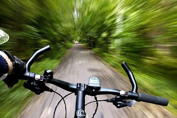 alta velocità in bicicletta